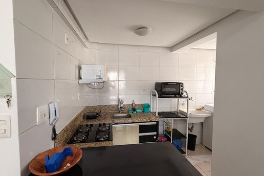 Cozinha de apartamento para alugar com 2 quartos, 57m² em Setor Bueno, Goiânia