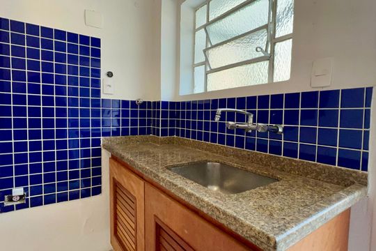 Cozinha de apartamento à venda com 2 quartos, 80m² em Jardim Paulistano, São Paulo