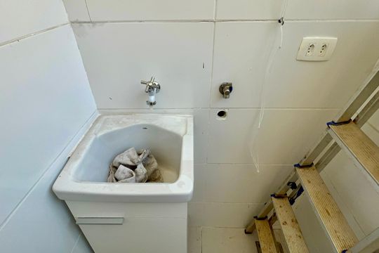 Área de Serviço de apartamento à venda com 2 quartos, 80m² em Jardim Paulistano, São Paulo