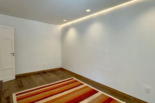 Sala de apartamento à venda com 2 quartos, 80m² em Jardim Paulistano, São Paulo