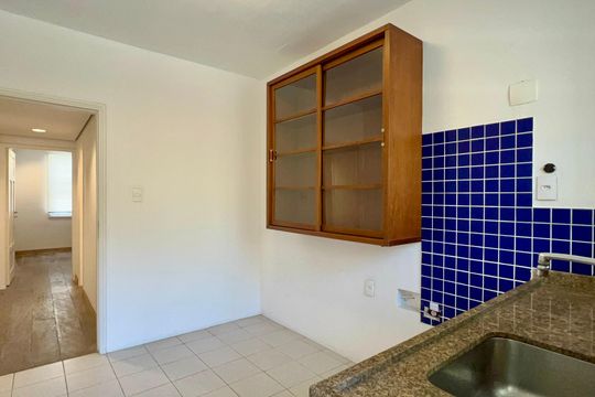 Cozinha de apartamento à venda com 2 quartos, 80m² em Jardim Paulistano, São Paulo
