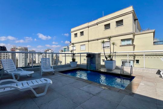 Piscina de apartamento para alugar com 1 quarto, 38m² em Cerqueira César, São Paulo