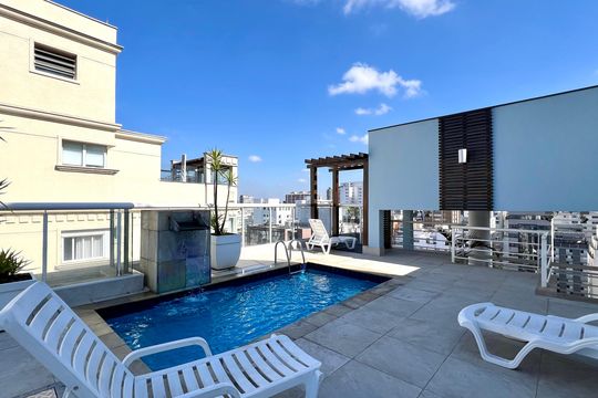 Piscina de apartamento para alugar com 1 quarto, 38m² em Cerqueira César, São Paulo