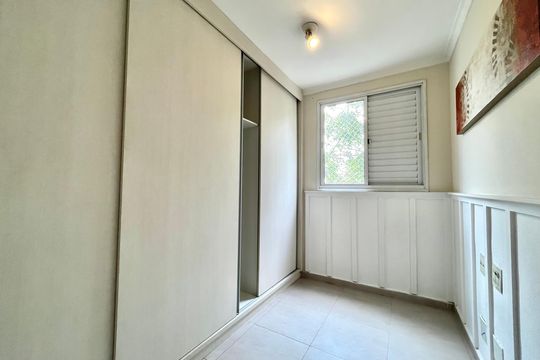 Quarto 1 de apartamento à venda com 3 quartos, 68m² em Vila Paulista, São Paulo