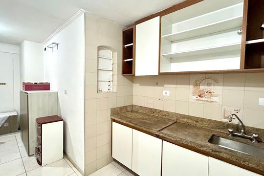 Cozinha de kitnet/studio para alugar com 1 quarto, 55m² em Vila Rosália, Guarulhos