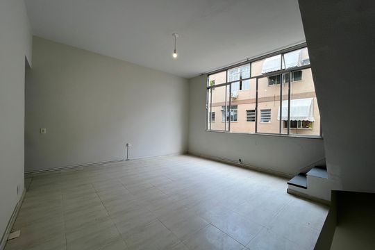 Sala 2 de apartamento para alugar com 2 quartos, 170m² em Barra da Tijuca, Rio de Janeiro