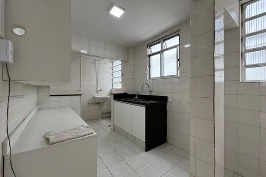Cozinha de apartamento para alugar com 2 quartos, 170m² em Barra da Tijuca, Rio de Janeiro