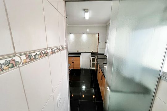 Área de Serviço de apartamento para alugar com 2 quartos, 50m² em Vila Dionisia, São Paulo
