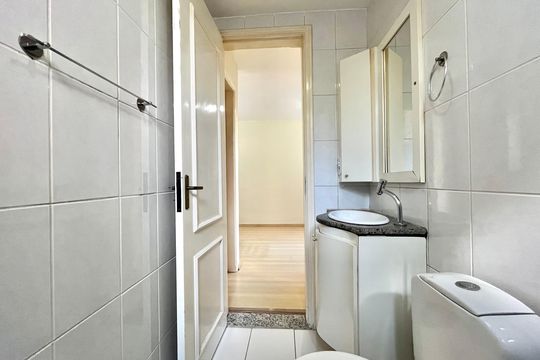 Banheiro de apartamento para alugar com 2 quartos, 50m² em Vila Parque Jabaquara, São Paulo