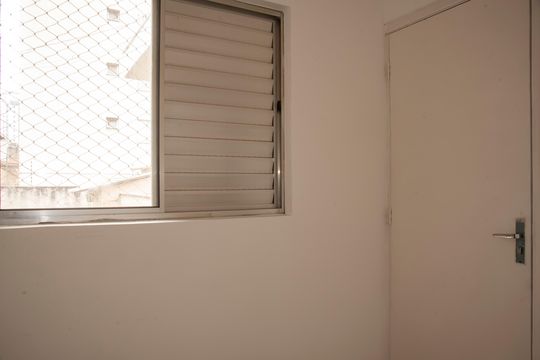 Quarto de Serviço de casa à venda com 3 quartos, 400m² em Chácara Inglesa, São Paulo