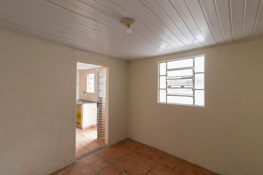 Casa para alugar com 1 quarto, 35m² em Parque Boturussu, São Paulo