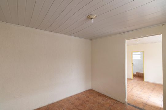 Sala de casa para alugar com 1 quarto, 35m² em Parque Boturussu, São Paulo
