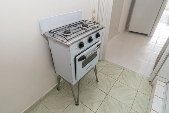 Cozinha de kitnet/studio para alugar com 1 quarto, 31m² em Bela Vista, São Paulo