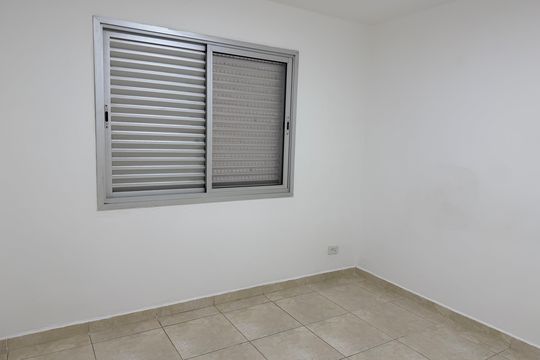 Quarto 1 de apartamento para alugar com 2 quartos, 60m² em Cidade Monções, São Paulo