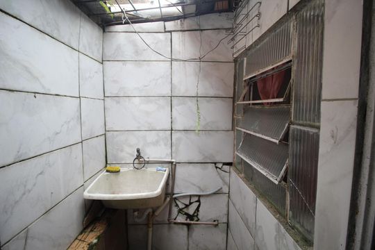 Casa 2 - Banheiro social de casa para alugar com 2 quartos, 52m² em Protásio Alves, Porto Alegre