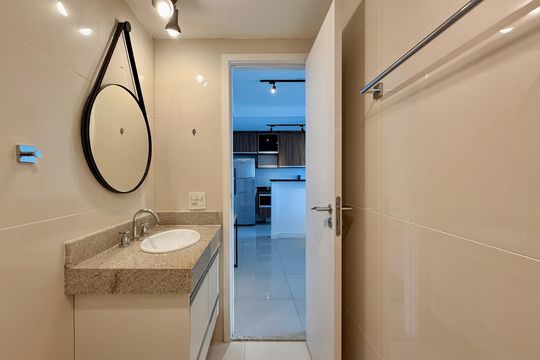 Banheiro  de apartamento para alugar com 1 quarto, 51m² em Vila Gertrudes, São Paulo