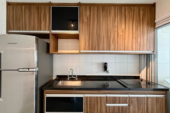 Cozinha  de apartamento para alugar com 1 quarto, 51m² em Vila Gertrudes, São Paulo