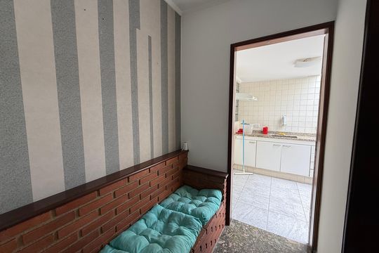 Corredor de apartamento à venda com 2 quartos, 58m² em Vila Buarque, São Paulo