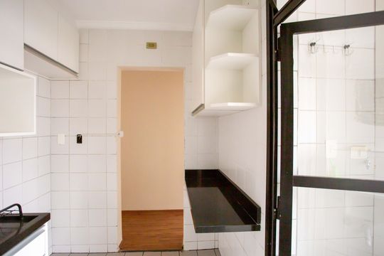 Cozinha de apartamento para alugar com 3 quartos, 70m² em Centro, Diadema