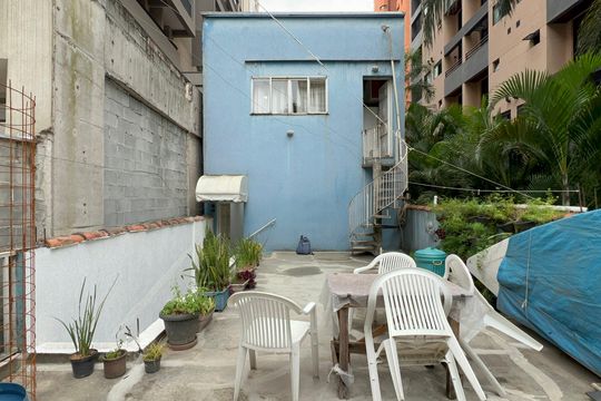 Terraço de casa para alugar com 8 quartos, 320m² em Pinheiros, São Paulo