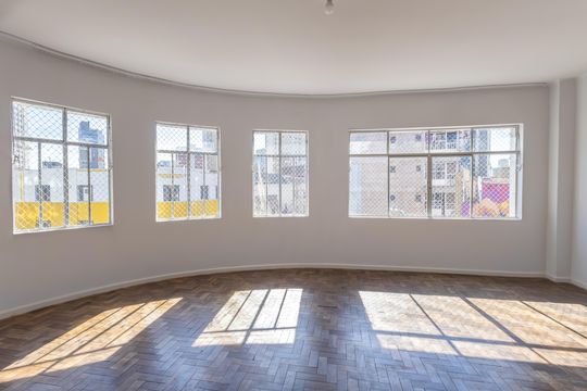 Sala de apartamento para alugar com 3 quartos, 119m² em Centro, Curitiba