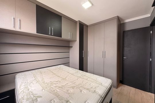 Quarto 1 de apartamento à venda com 2 quartos, 50m² em Utinga, Santo André