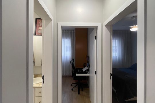 Corredor de apartamento para alugar com 2 quartos, 55m² em Campinas, São José