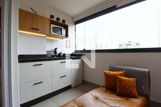 Kitnet/Studio para alugar com 1 quarto, 30m² em Vila Olímpia, São Paulo