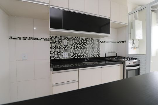 Cozinha de apartamento para alugar com 1 quarto, 35m² em Quinta da Paineira, São Paulo