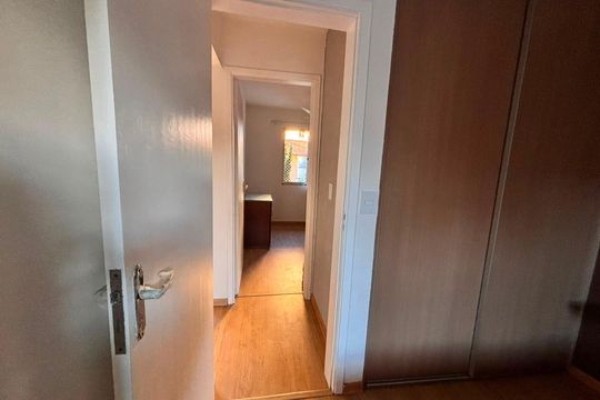 Suíte de casa de condomínio para alugar com 2 quartos, 50m² em Jardim Torino, Cotia