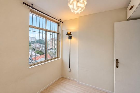 Dormitório de apartamento à venda com 1 quarto, 38m² em Bela Vista, São Paulo