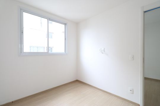Quarto  de apartamento para alugar com 1 quarto, 29m² em Parque Industrial Tomas Edson, São Paulo