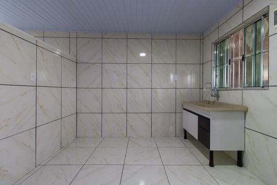 Sala/Cozinha de casa para alugar com 1 quarto, 40m² em Jardim Barro Branco, Cotia