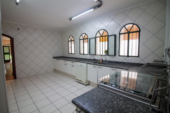 Cozinha de casa para alugar com 5 quartos, 500m² em Brooklin Paulista, São Paulo