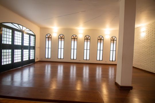 Sala  de casa para alugar com 5 quartos, 500m² em Brooklin Paulista, São Paulo
