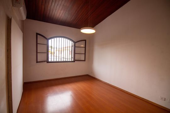 Suíte 3 de casa para alugar com 5 quartos, 500m² em Brooklin Paulista, São Paulo