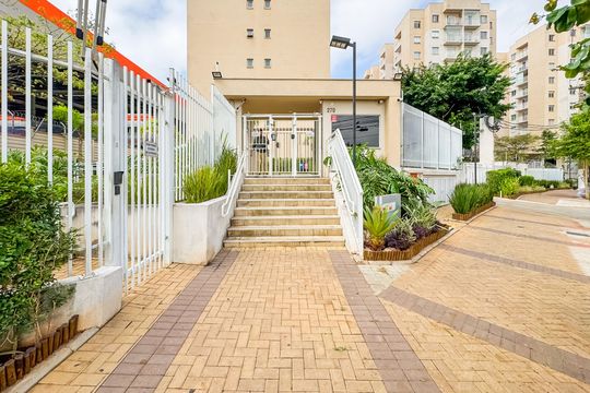 Fachada de apartamento para alugar com 1 quarto, 30m² em Cambuci, São Paulo