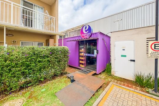 Área comum de apartamento para alugar com 1 quarto, 30m² em Cambuci, São Paulo