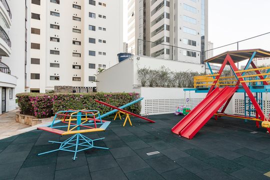 Playground de apartamento para alugar com 3 quartos, 98m² em Chácara Santo Antônio (zona Sul), São Paulo