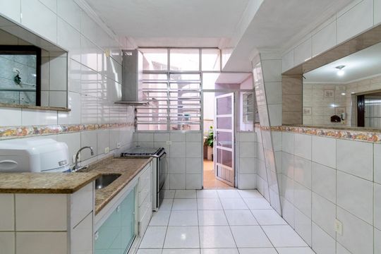 Cozinha de casa para alugar com 3 quartos, 200m² em Vila Parque Jabaquara, São Paulo