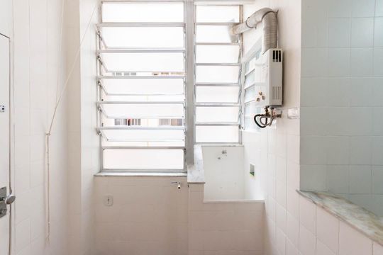 Área de Serviço de apartamento para alugar com 3 quartos, 104m² em Praça da Bandeira, Rio de Janeiro