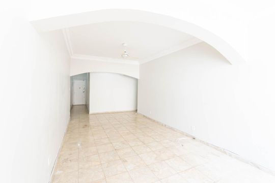 Sala de apartamento para alugar com 3 quartos, 104m² em Praça da Bandeira, Rio de Janeiro