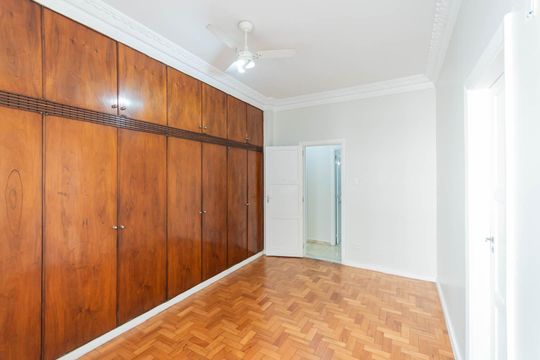 Quarto 1 de apartamento para alugar com 3 quartos, 104m² em Praça da Bandeira, Rio de Janeiro