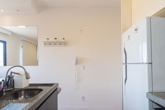 Cozinha de kitnet/studio à venda com 1 quarto, 26m² em Bela Vista, São Paulo