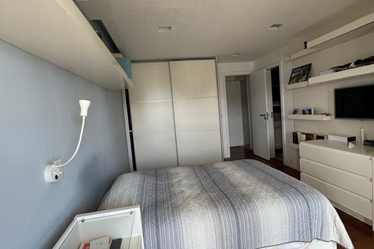 Quarto 1 de apartamento à venda com 5 quartos, 600m² em Barra da Tijuca, Rio de Janeiro