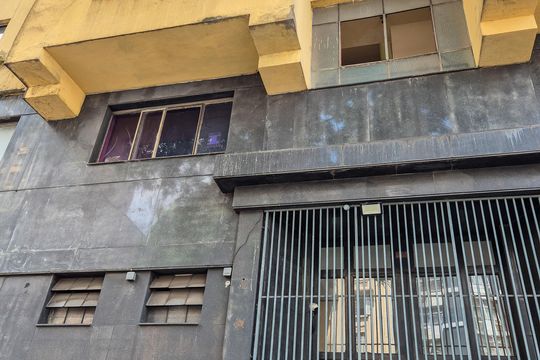 Fachada do Prédio de kitnet/studio para alugar com 1 quarto, 40m² em República, São Paulo