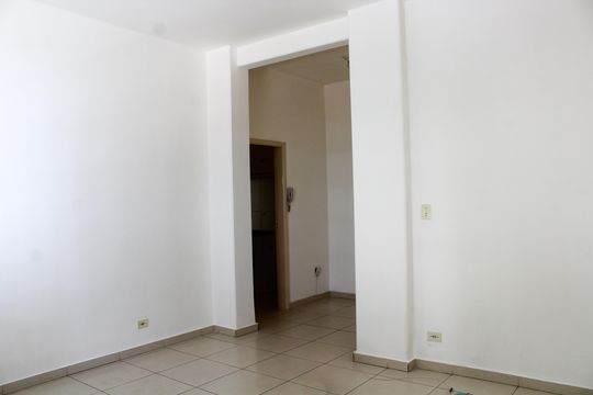 Sala/Quarto de kitnet/studio para alugar com 1 quarto, 40m² em República, São Paulo