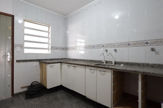 Cozinha de casa à venda com 3 quartos, 175m² em Jardim Taboao, São Paulo