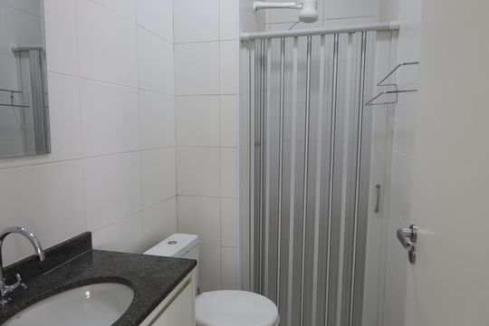 Banheiro Social de apartamento à venda com 1 quarto, 34m² em Jurubatuba, São Paulo