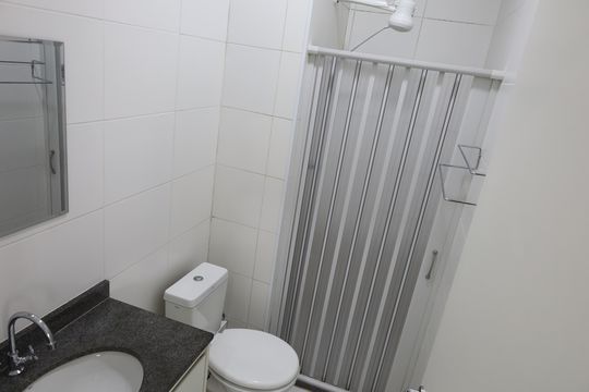 Banheiro Social de apartamento à venda com 1 quarto, 34m² em Jurubatuba, São Paulo